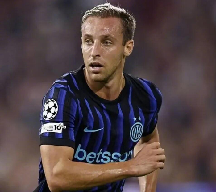 球探体育即时比分比分-伯恩茅斯与诺丁汉森林争夺国米中场弗拉泰西|意大利|加拉塔萨雷|英格兰|国际米兰|英格兰俱乐部_新浪体育_新浪新闻